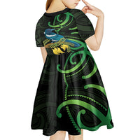 New Zealand Tui Bird Kid Short Sleeve Dress Aotearoa Maori With Kowhai Flowers LT14 - Polynesian Pride