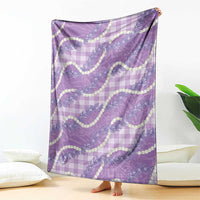 Purple Hawaii Palaka Honohono Pikake Blanket Hawaiian Orchid Lei Polynesian Pattern - Polynesian Pride
