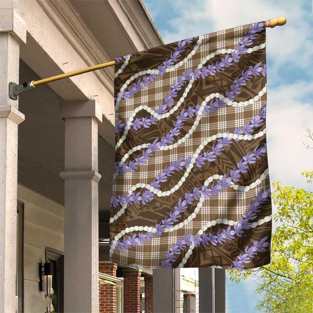 Brown Hawaii Palaka Honohono Pikake Garden Flag Hawaiian Orchid Lei Polynesian Pattern - Polynesian Pride