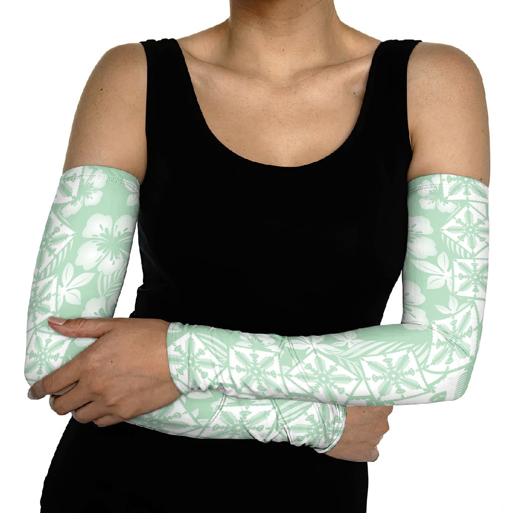 Pastel Green Kahili Quilt Hawaii Arm Sleeves Tropical Flower Seamless Half Style