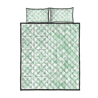 Pastel Green Kahili Quilt Hawaii Quilt Bed Set Tropical Flower Seamless Half Style