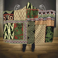 Beige Aotearoa Kowhaiwhai Pattern Hooded Blanket NZ Maori Quilt Style