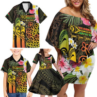 Personalised Vanuatu Independence Day Family Matching Off Shoulder Short Dress and Hawaiian Shirt Carving Drum Sand Drawing Turtle