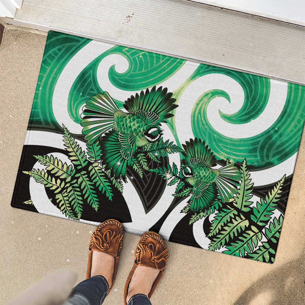 Piwakawaka New Zealand Matariki Rubber Doormat Maori New Year Silver Fern Green Galaxy LT14 - Polynesian Pride