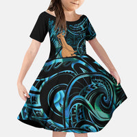 Kotiate New Zealand Family Matching Short Sleeve Bodycon Dress and Hawaiian Shirt Maori Weapon Paua Shell Haka Fern LT14 Daughter's Dress Turquoise - Polynesian Pride
