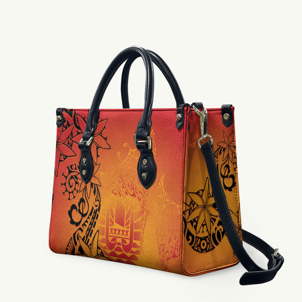 French Polynesia Manta Ray Tattoo Leather Bag Tahiti Hahalua Tiare Maori Gradient Style