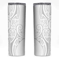 Polynesia White Sunday Skinny Tumbler Plumeria Polynesian Tribal Grey Color - Polynesian Pride