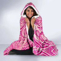 Beige Gradient Polynesia Hooded Blanket Hawaiian Tribal Hammerhead Shark Tattoo