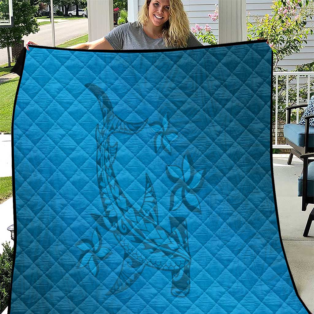 Blue Gradient Polynesia Quilt Hawaiian Tribal Hammerhead Shark Tattoo