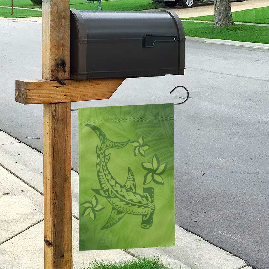 Green Gradient Polynesia Garden Flag Hawaiian Tribal Hammerhead Shark Tattoo