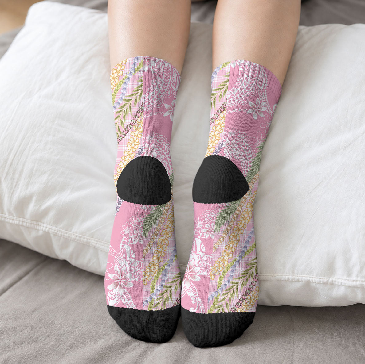 Pink Palaka Hawaii Leis Crew Socks Hawaiian-plaid Elegant Tropical Vibes LT14 - Polynesian Pride