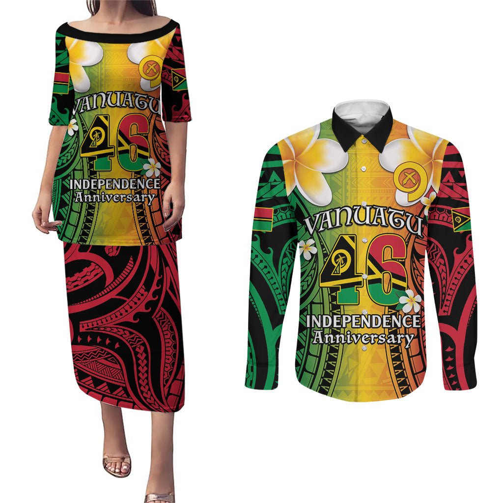 Vanuatu Independence Day Couples Matching Puletasi and Long Sleeve Button Shirt Long God Yumi Stanap Happy 46th Anniversary LT14 Reggae - Polynesian Pride