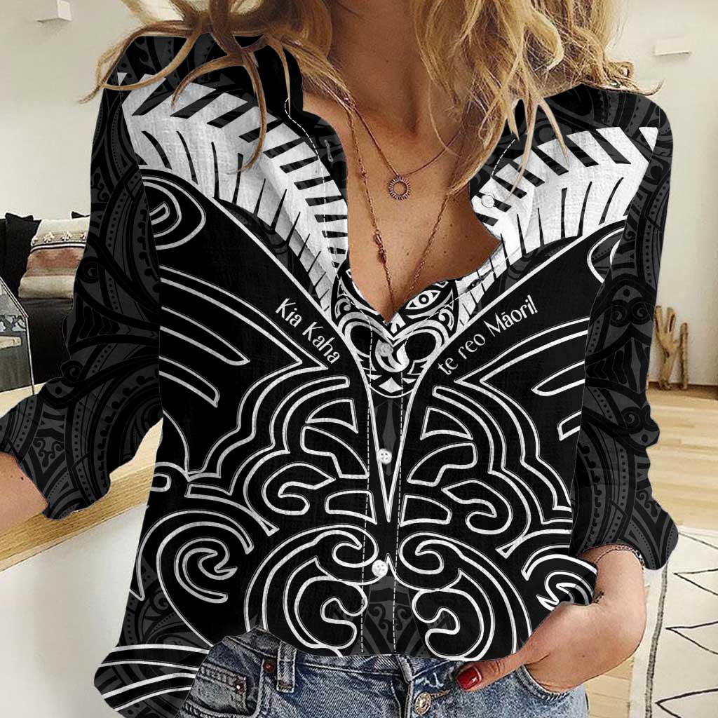 Kia Kaha Te Reo Maori Women Casual Shirt Aotearoa Hei Tiki With Hongi LT14 Female Black - Polynesian Pride