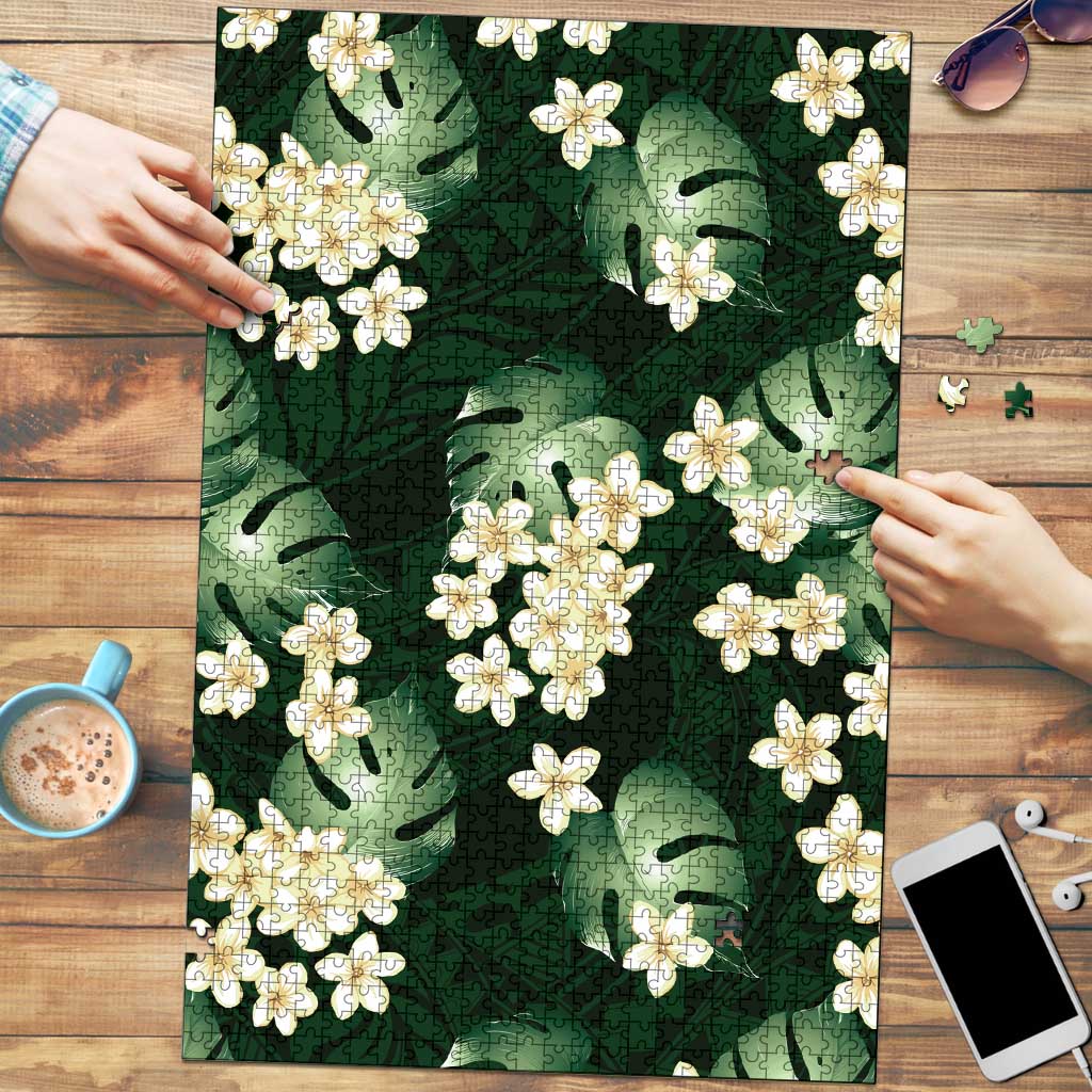 Green Tropical Hawaii Puzzle Seamless Monstera Plumeria Hawaiian Pattern - Polynesian Pride