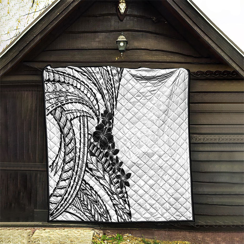 Black White Polynesia Tropical Flowers Quilt