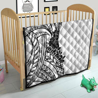 Black White Polynesia Tropical Flowers Quilt