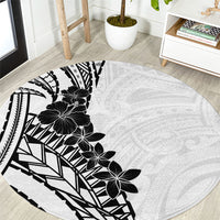 Black White Polynesia Tropical Flowers Round Carpet