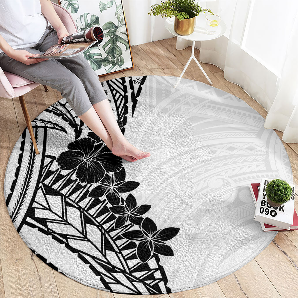 Black White Polynesia Tropical Flowers Round Carpet