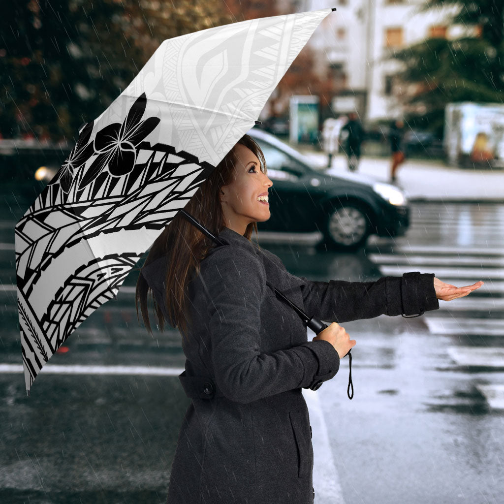 Black White Polynesia Tropical Flowers Umbrella