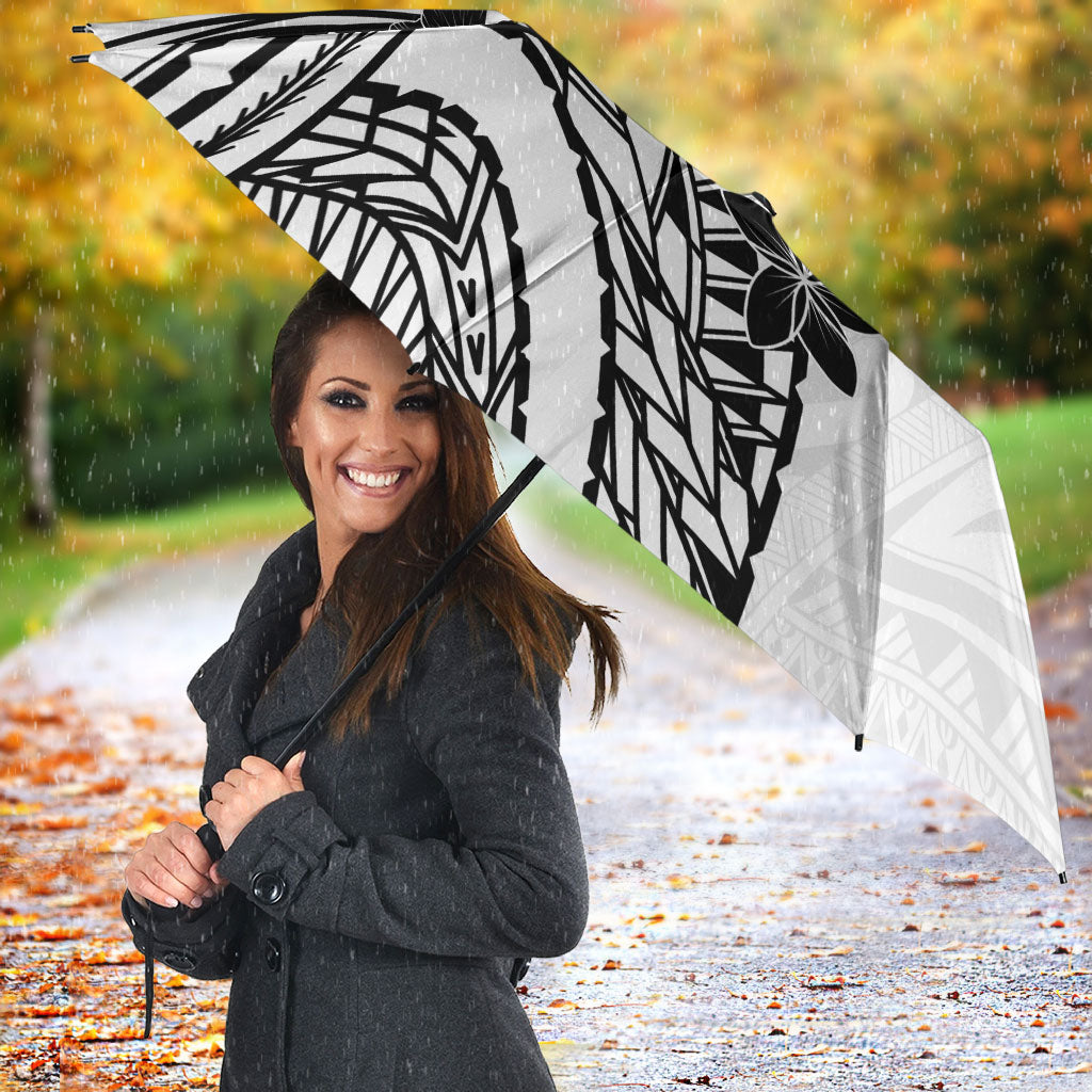 Black White Polynesia Tropical Flowers Umbrella