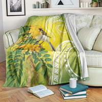 Hawaii Palila Mamane Blanket Hawaiian Honeycreeper With Native Flower