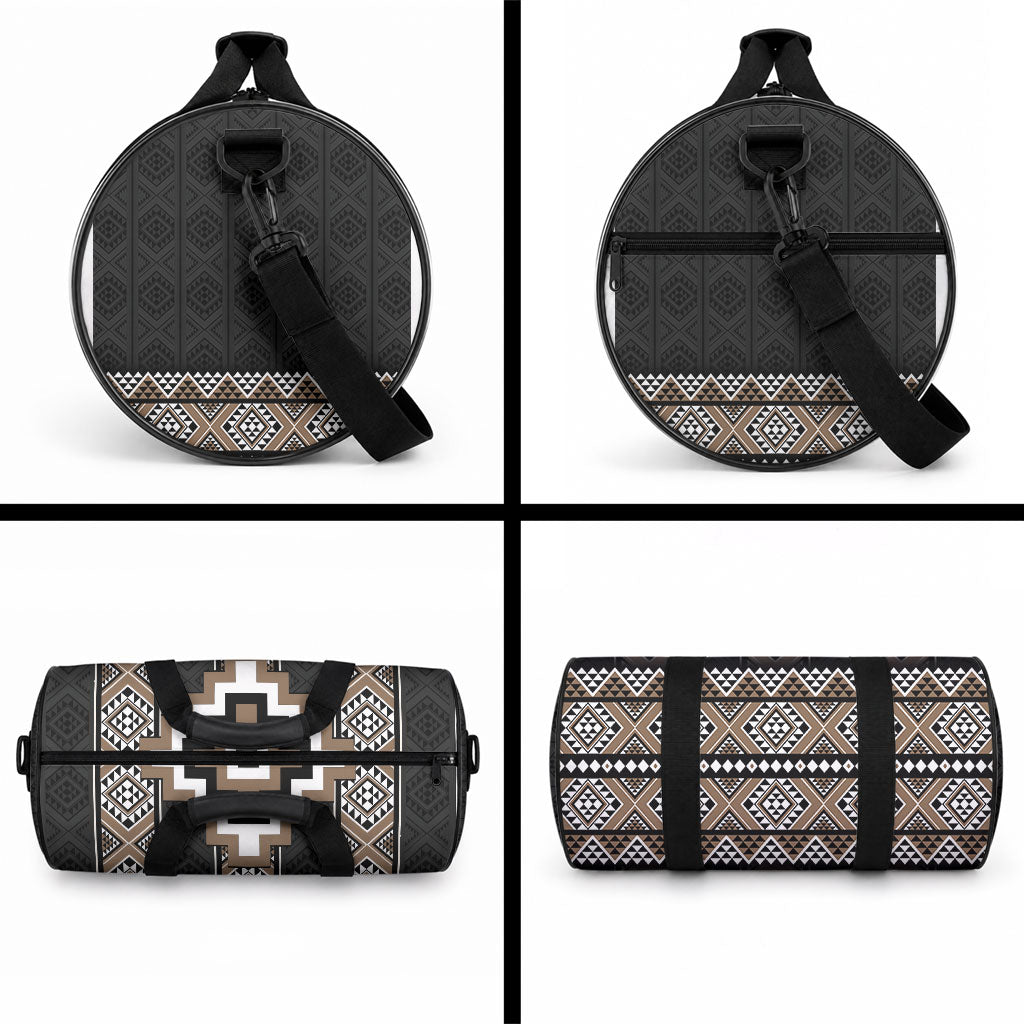 Brown Taniko Motifs Aotearoa Duffle Bag Niho Taniwha Mix Poutama LT14 - Polynesian Pride