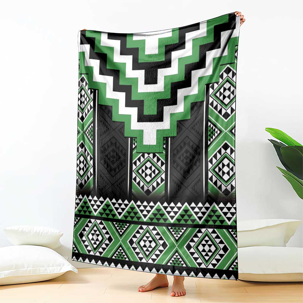 Green Taniko Pattern Aotearoa Blanket Niho Taniwha Mix Poutama