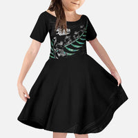 Custom New Zealand Silver Fern Rugby Family Matching Summer Maxi Dress and Hawaiian Shirt Aotearoa Kiwi Maori Pattern LT14 Daughter's Dress Black - Polynesian Pride