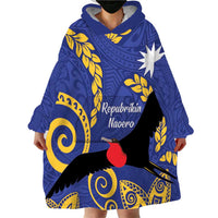 Nauru Angam Day Wearable Blanket Hoodie Naoero Frigate Bird Polynesian Pattern