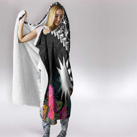 Black Nauru Hooded Blanket Naoero Map With Polynesian Tropical Flowers