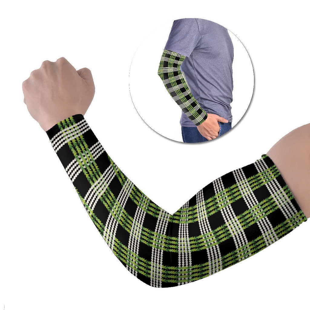 Aloha Hawaii Pakalana Pikake Lei Arm Sleeves Palaka Inspired Hawaiian-plaid Black LT14 Set of 2 Black - Polynesian Pride