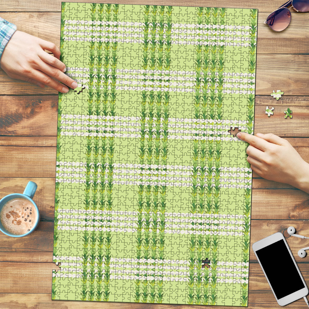 Aloha Hawaii Pakalana Pikake Lei Puzzle Palaka Inspired Hawaiian-plaid Pastel Green