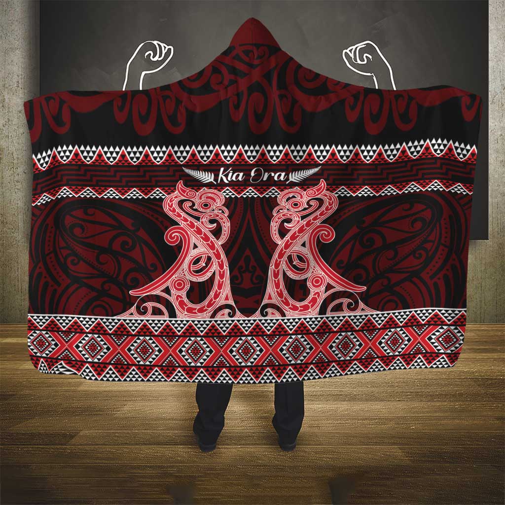 Kia Ora New Zealand Hooded Blanket Maori Language Week Whero Taniko Motif - Polynesian Pride