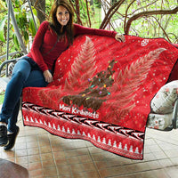 Kiwi New Zealand Christmas Quilt Meri Kirihimete Silver Fern - Red Color