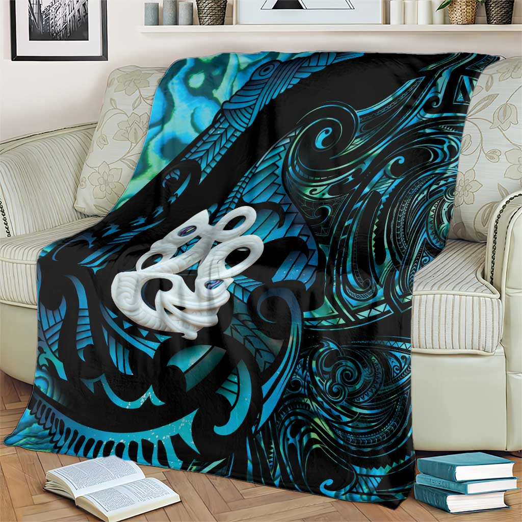 Manaia New Zealand Matariki Blanket NZ Paua Shell Maori Art