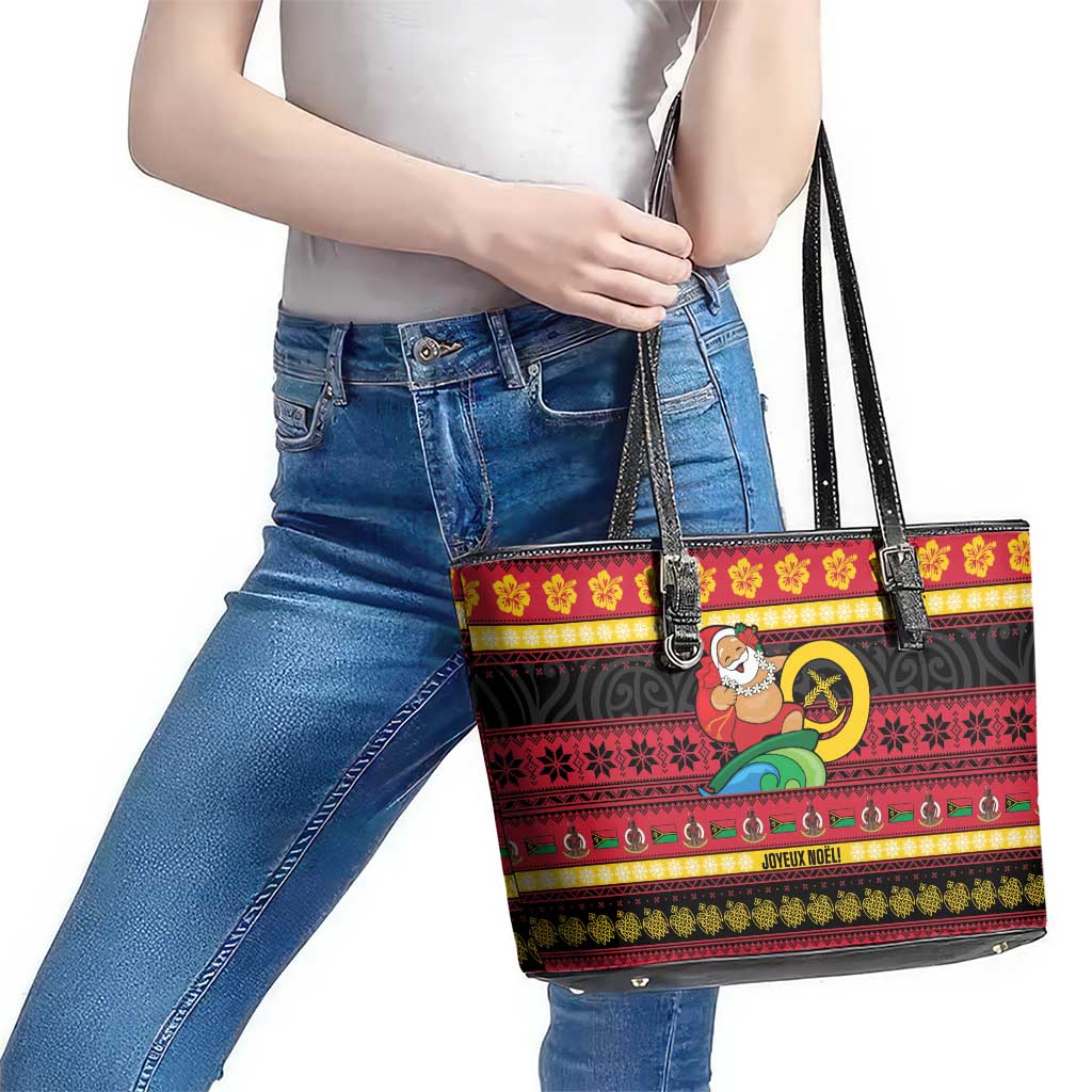 Vanuatu Christmas Leather Tote Bag Joyeux Noel Surfing Santa With Boar Tusk - Polynesian Pride