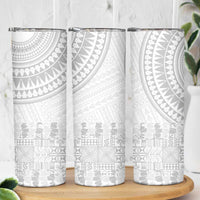 Niue White Sunday Skinny Tumbler Tapu Fanau Ia Puakenikeni Hiapo Pattern - Polynesian Pride