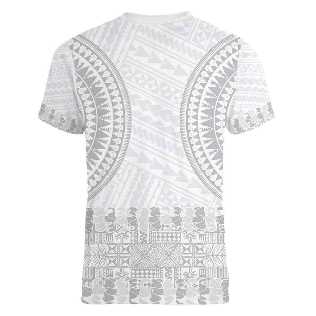 Niue White Sunday Women V-Neck T-Shirt Tapu Fanau Ia Puakenikeni Hiapo Pattern - Polynesian Pride
