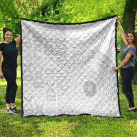 Niue White Sunday Quilt Half Hiapo Pattern Vibes - Polynesian Pride