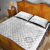 Niue White Sunday Quilt Bed Set Half Hiapo Pattern Vibes - Polynesian Pride