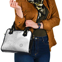 Niue White Sunday Shoulder Handbag Half Hiapo Pattern Vibes - Polynesian Pride