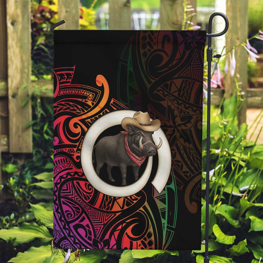 Vanuatu Boar Cowboy Garden Flag Tusk Gradient Polynesian Pattern - Polynesian Pride
