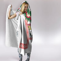 Mate Ma'a Tonga Rugby Custom Hooded Blanket Tongan Kahoa Lei Ngatu Pattern White LT14 - Polynesian Pride