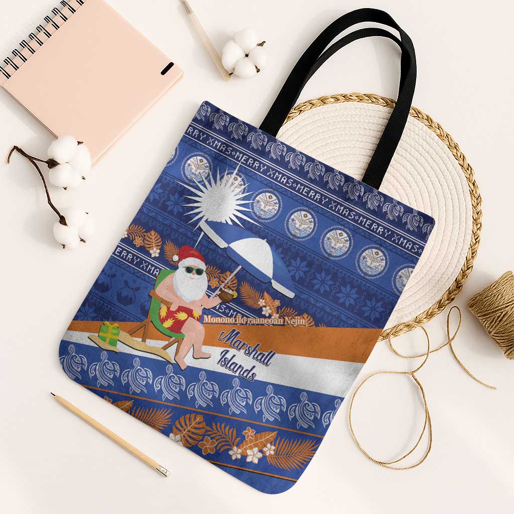 Marshall Islands Christmas Tote Bag Beachy Santa Monono ilo raaneoan Nejin - Polynesian Pride