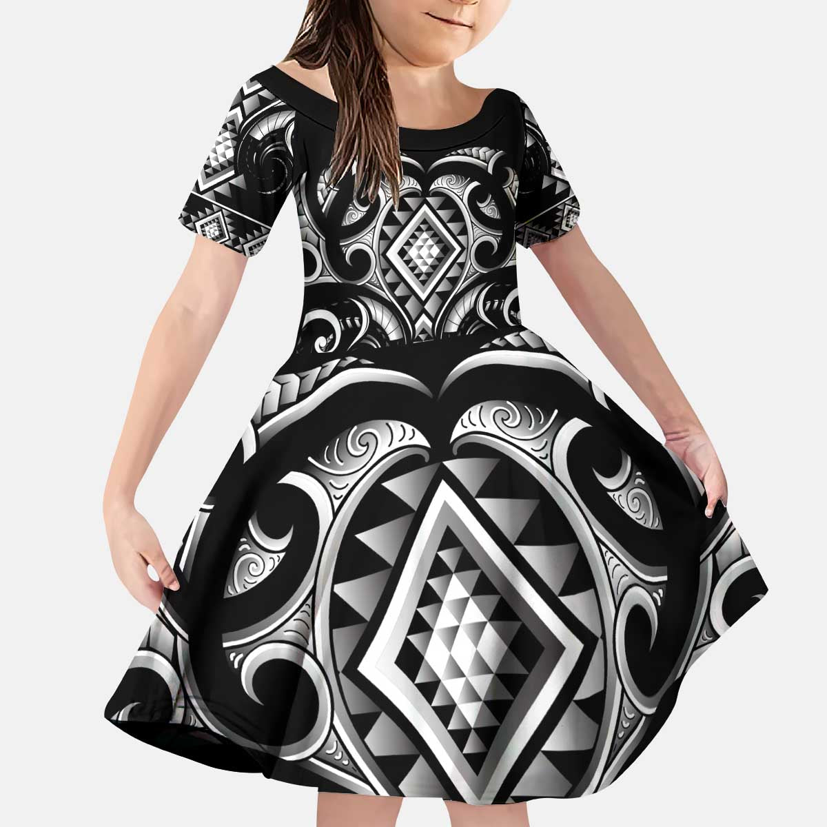 Black Ngaru Taniko With Aotearoa Maori Tattoo Kid Short Sleeve Dress