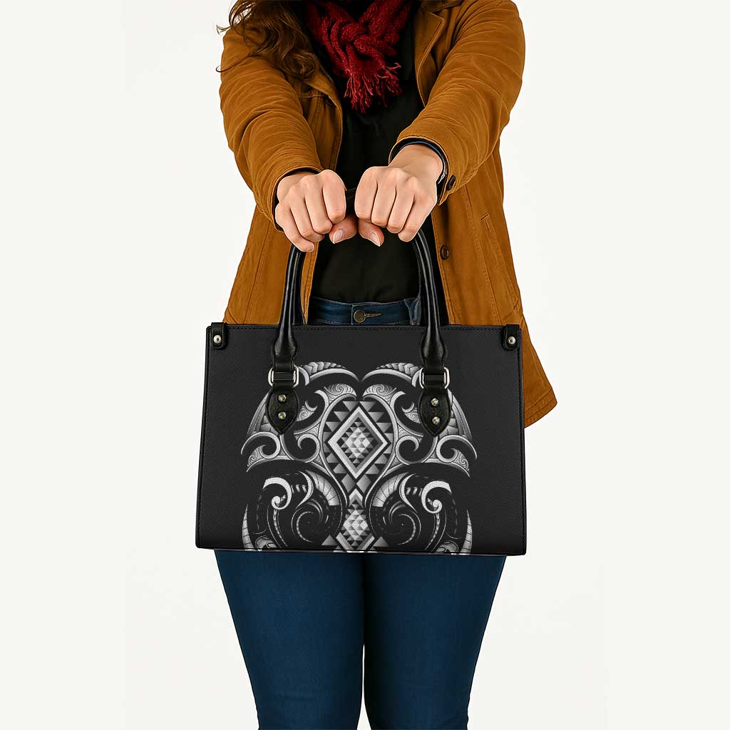 Black Ngaru Taniko With Aotearoa Maori Tattoo Leather Bag - Polynesian Pride