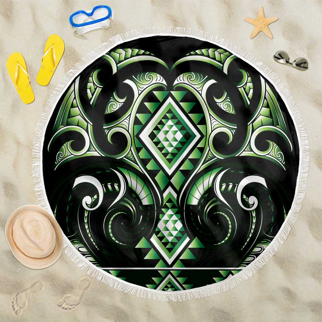 Green Ngaru Taniko With Aotearoa Maori Tattoo Beach Blanket