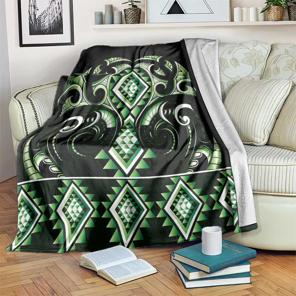 Green Ngaru Taniko With Aotearoa Maori Tattoo Blanket