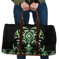 Green Ngaru Taniko With Aotearoa Maori Tattoo Travel Bag - Polynesian Pride