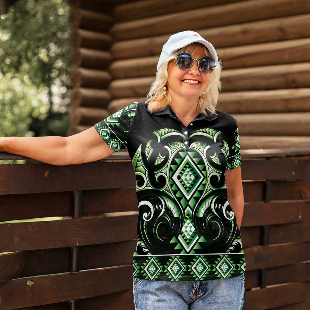 Green Ngaru Taniko With Aotearoa Maori Tattoo Women Polo Shirt